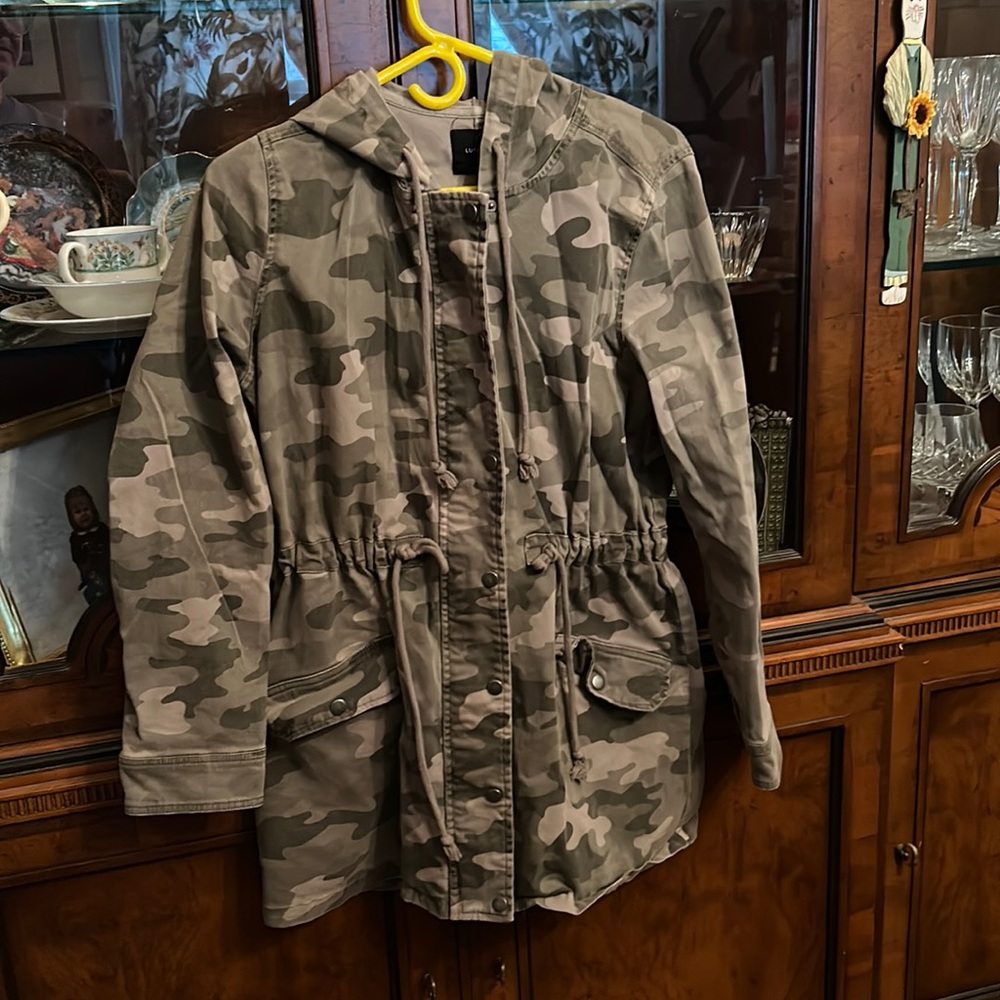 Small petite lucky camo lightweight jacket. Excellent condition Smoke free home